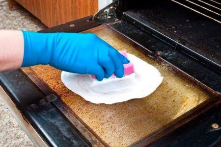 Cleaning your oven properly will help you live a healthier lifestyle